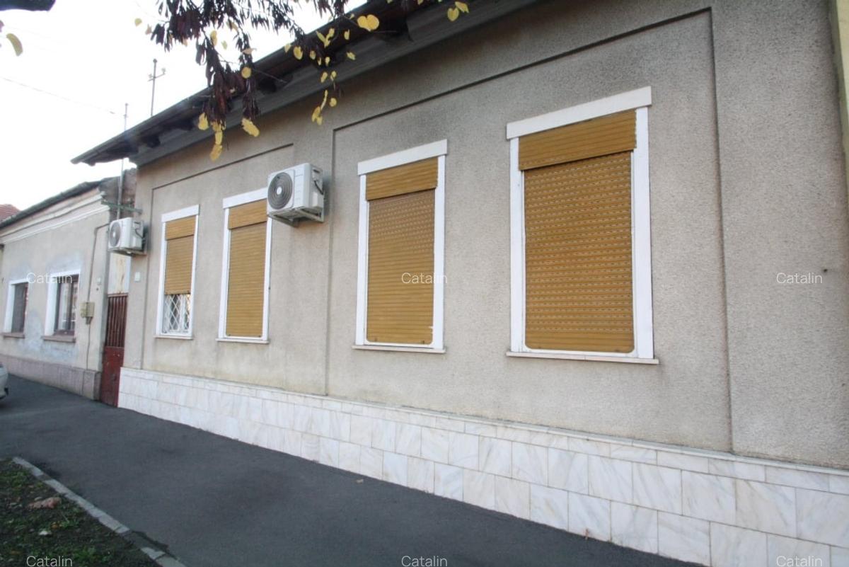 Proprietar vand 2 case alaturate - 1