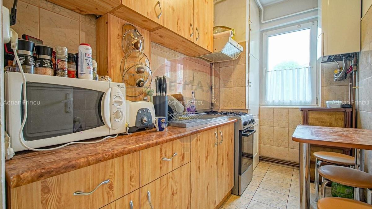 Apartament 3 camere, Florilor, Aleea Mimozei - 6 Apartament 3 camere, Florilor, Aleea Mimozei - 6