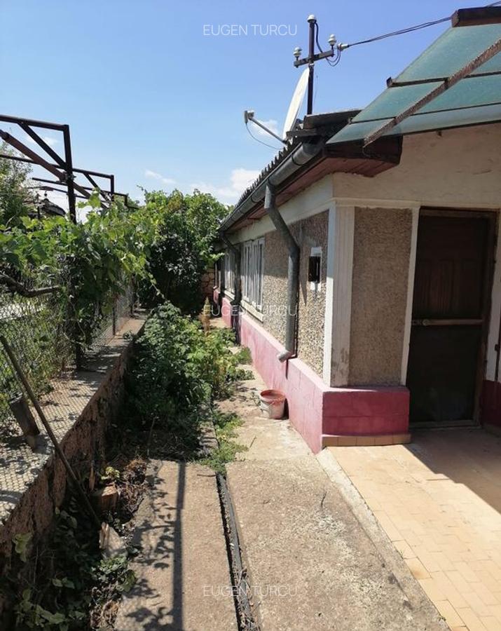 Casa renovabila cu teren mare central Techirghiol - 4