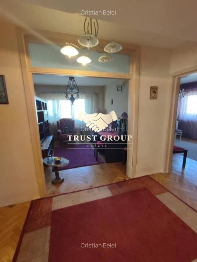 Apartament cu 4 camere decomandat în Magheru - 1