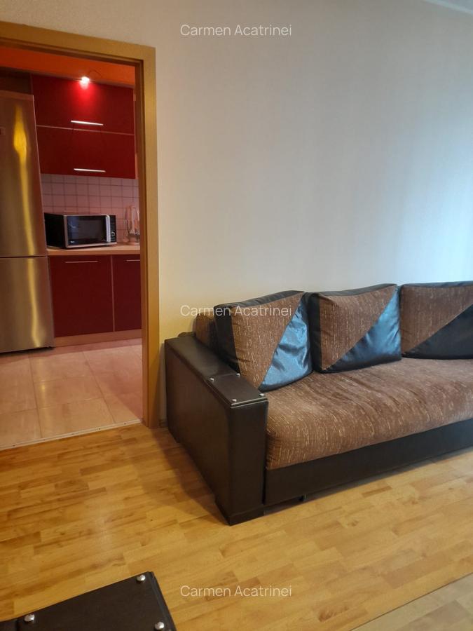 Garsonieră decomandată, mobilată în Bartolomeu - 4