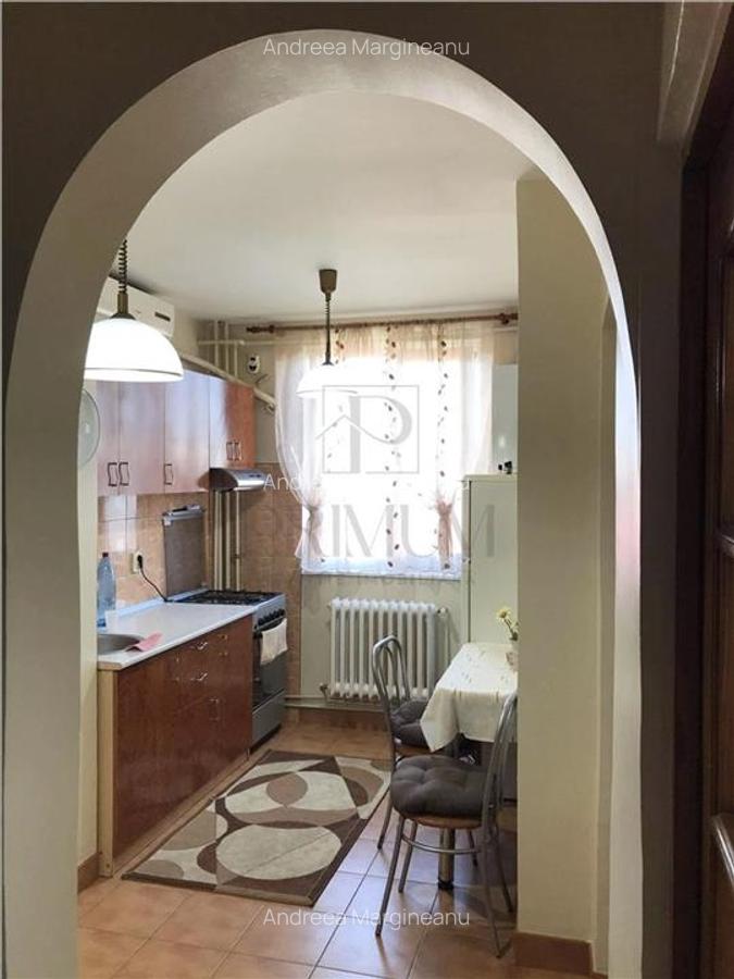 JUDETEAN - 2 Camere - Decomandat - Centrala proprie - Etaj intermediar - 5
