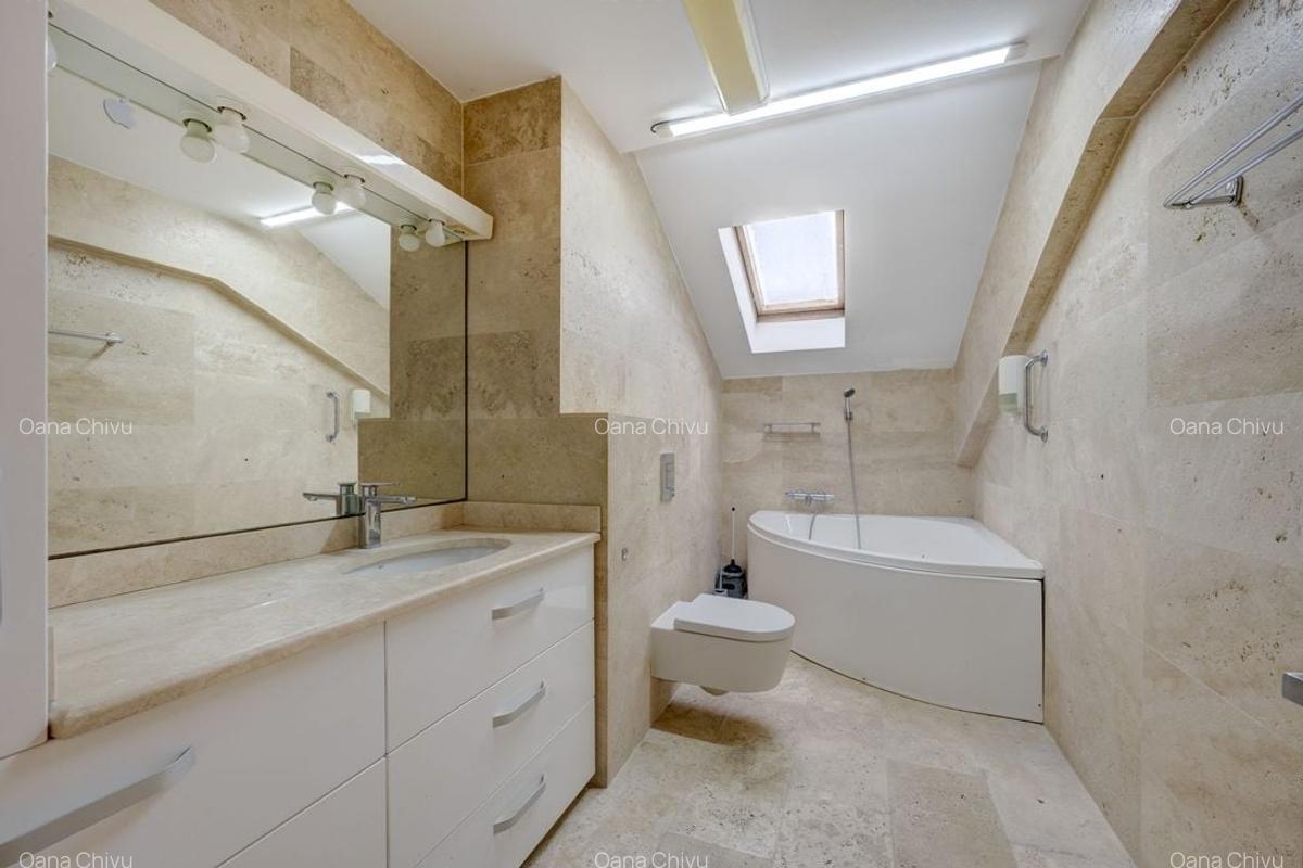 Vila individuala Pipera intersectie Iancu Nicolae OPEN HOUSE 11.12 - 19