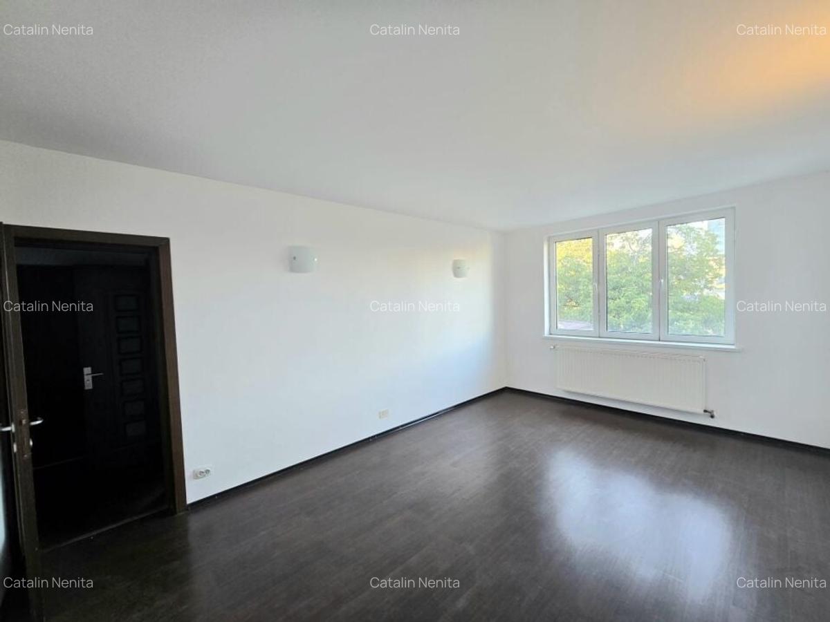 Apartament cu 6 camere nedecomandat în Moșilor - 23