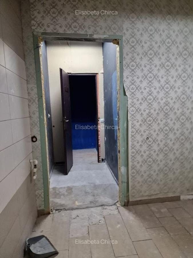 Centru Istoric 290 mp parter si Mezanin Open space trafic intens - 8