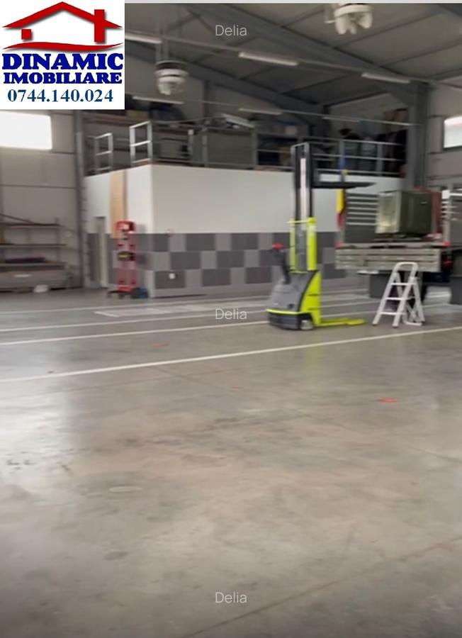 Ansamblu de hale, zona ieșire spre Izvoare. Preț 5 Eur/mp - 2 Ansamblu de hale, zona ieșire spre Izvoare. Preț 5 Eur/mp - 2