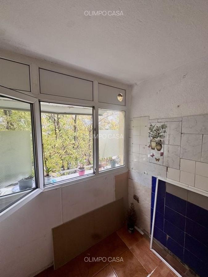 Apartament 3 camere zona Fizicienilor - 9