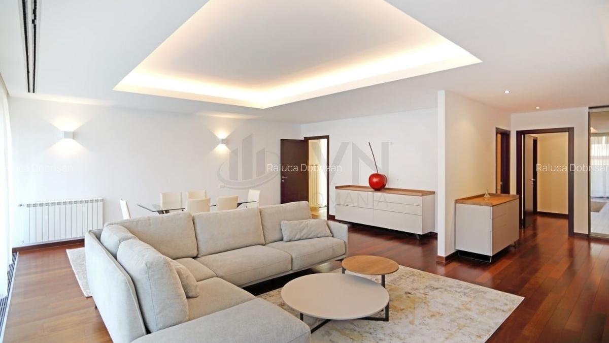 Apartament cu 3 camere decomandat în Primăverii - 2