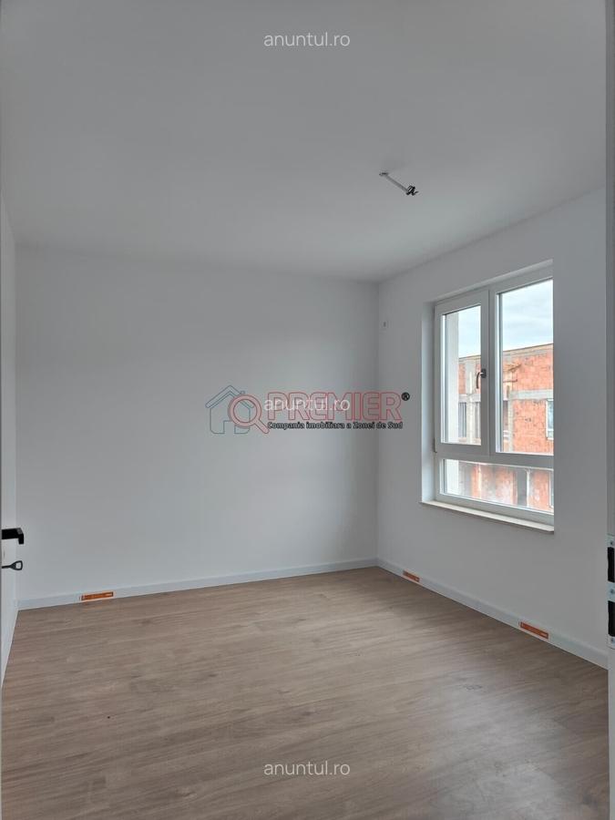 Berceni-Vidra Casa moderna P+1+pod intr-un ansamblu securizat - 10