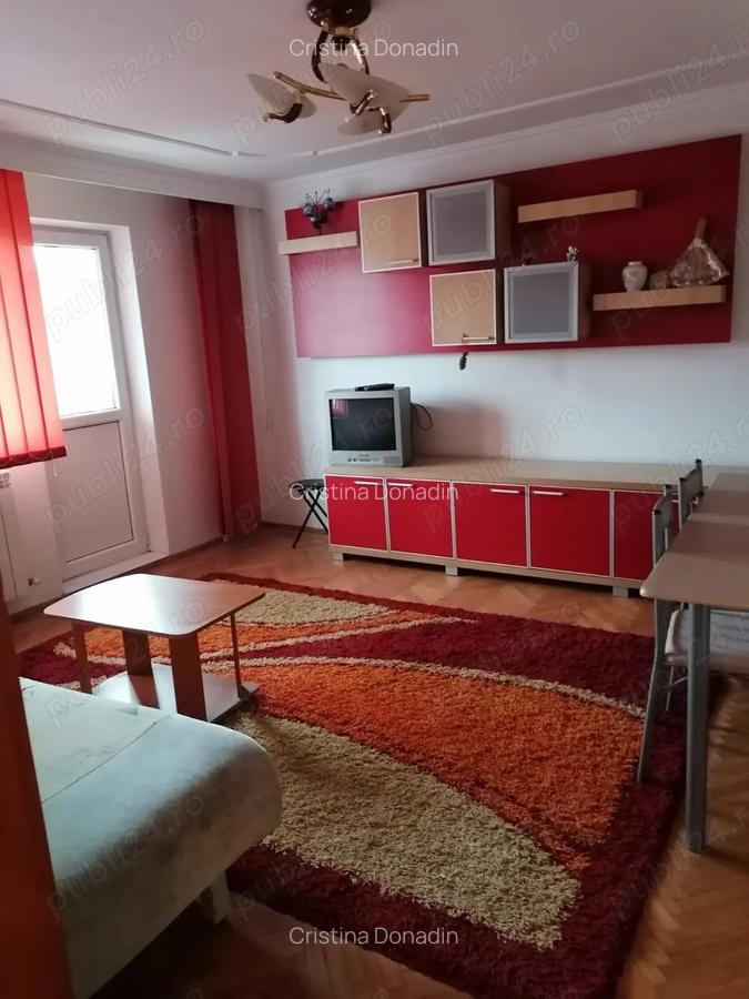 Vand sau inchiriez apartament 4 camere - 1