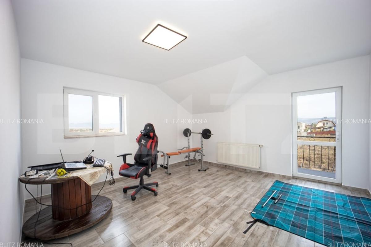 Casa spatioasa de vanzare in Bod - teren generos, zona in dezvoltare - 11