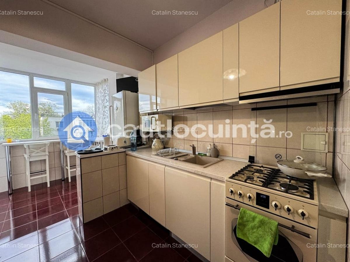 Apartament cu 2 camere decomandat în Baba Novac - 5