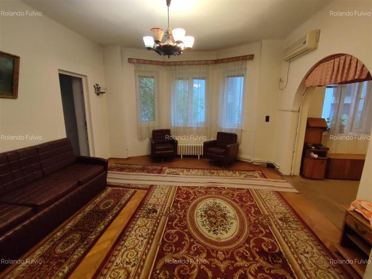 Vanzare apartament 3 camere in bloc mic, Polona - 5