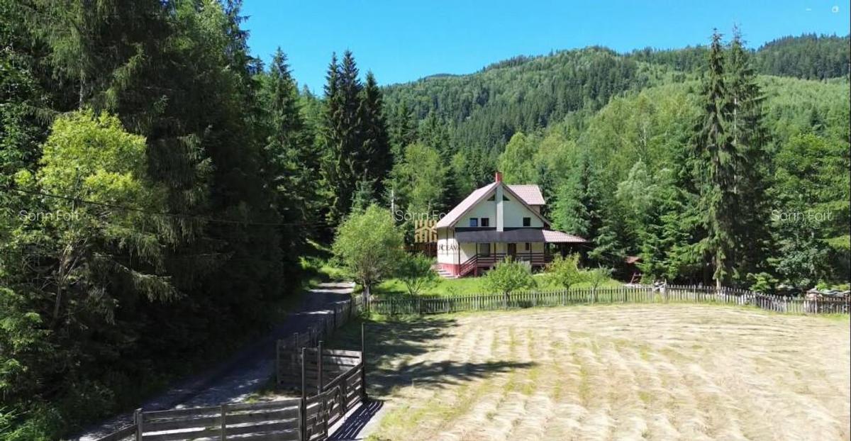 Casa de Vacanta in Bucovina! Munte - Rarau! De ! 0727817187 - 3