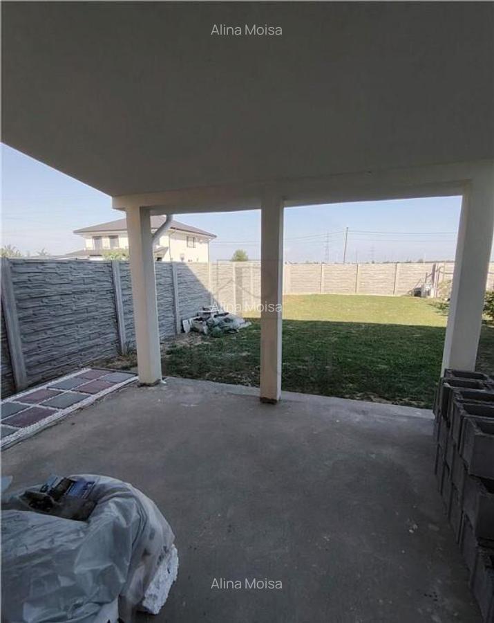 Duplex 5 camere - 2 dormitoare la parter - bucatarie inchisa - 7