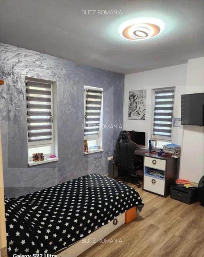 Apartament de vanzare, cu 3 camere, zona Calea Aradului, bl - 4