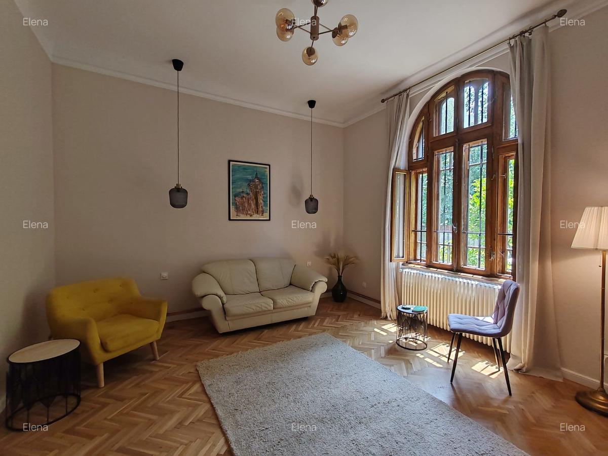 Garsoniera spatioasa cu gradina  intr-o vila eleganta  - exclusiv Afaceri - 16