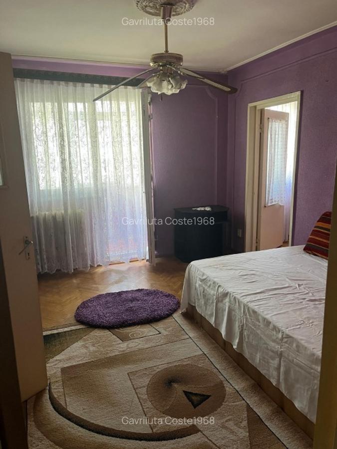 Apartament 2 camera PODU ROS/PALAS  fix in  statie  - pret 280 euro  apartament - 5