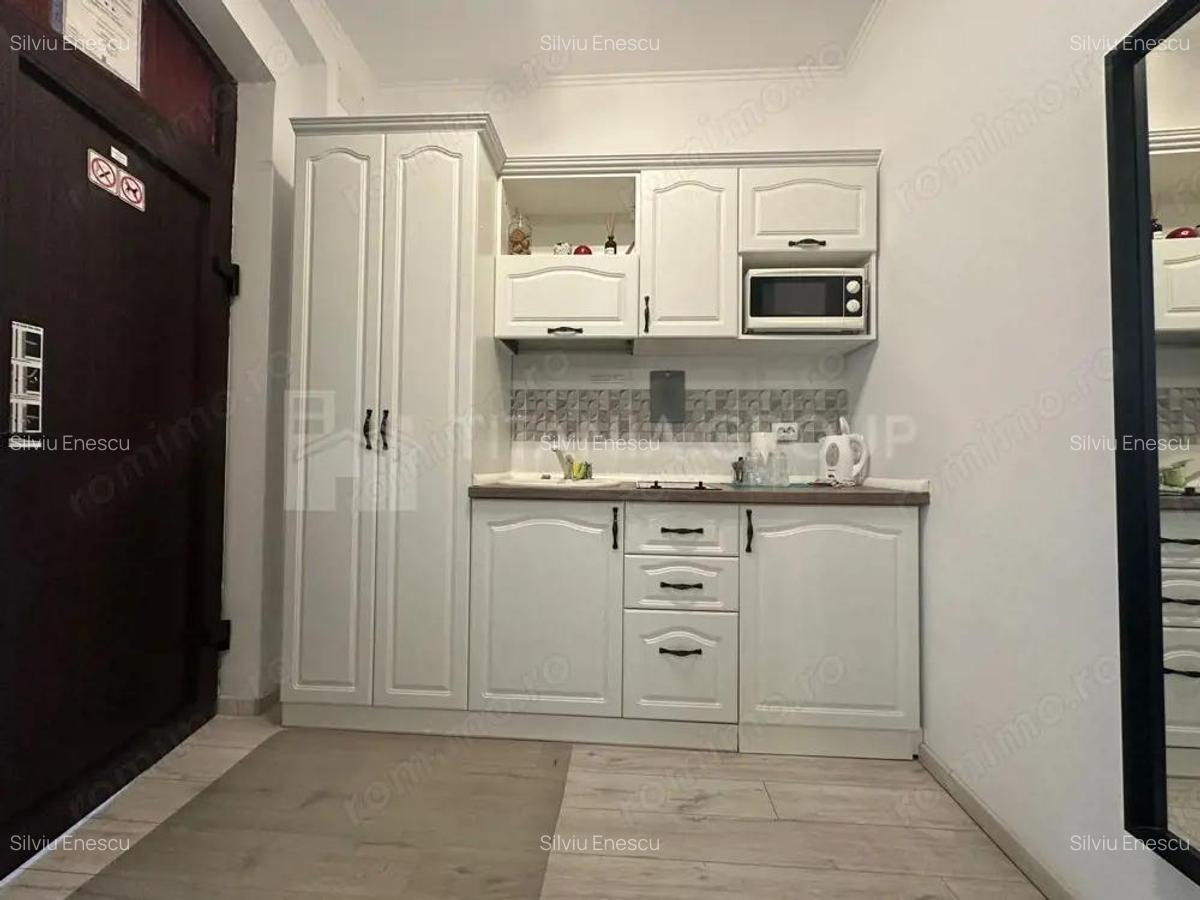Inchiriere 3 Garsoniere Alaturate | 5 Min de Biserica Neagra | Hotelier Activ - 11