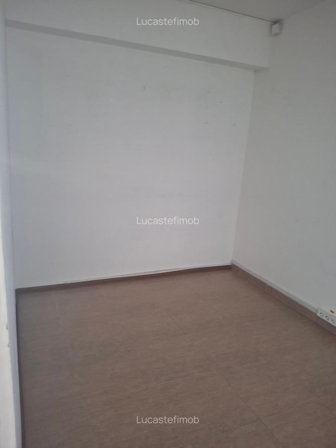 Chitila Colosseum Mall Carrefour stradal - 8