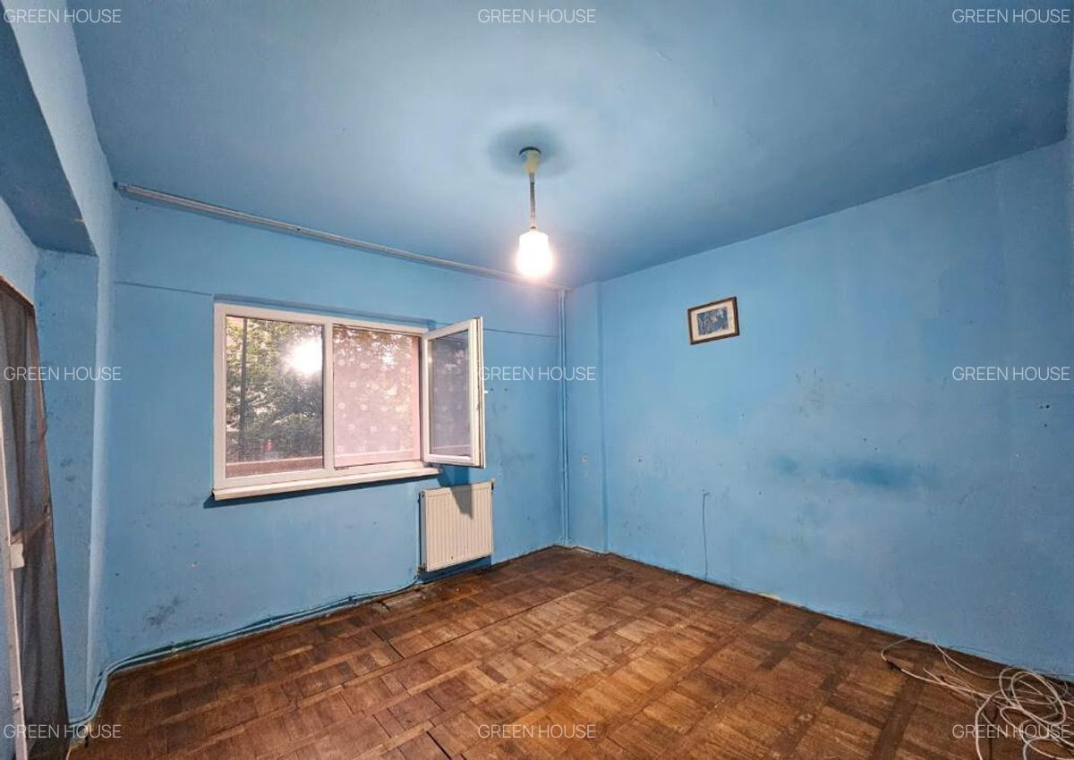 OCAZIE UNICA! Apartament 2 camere,2 balcoane etaj 1, Bv. Decebl - 2