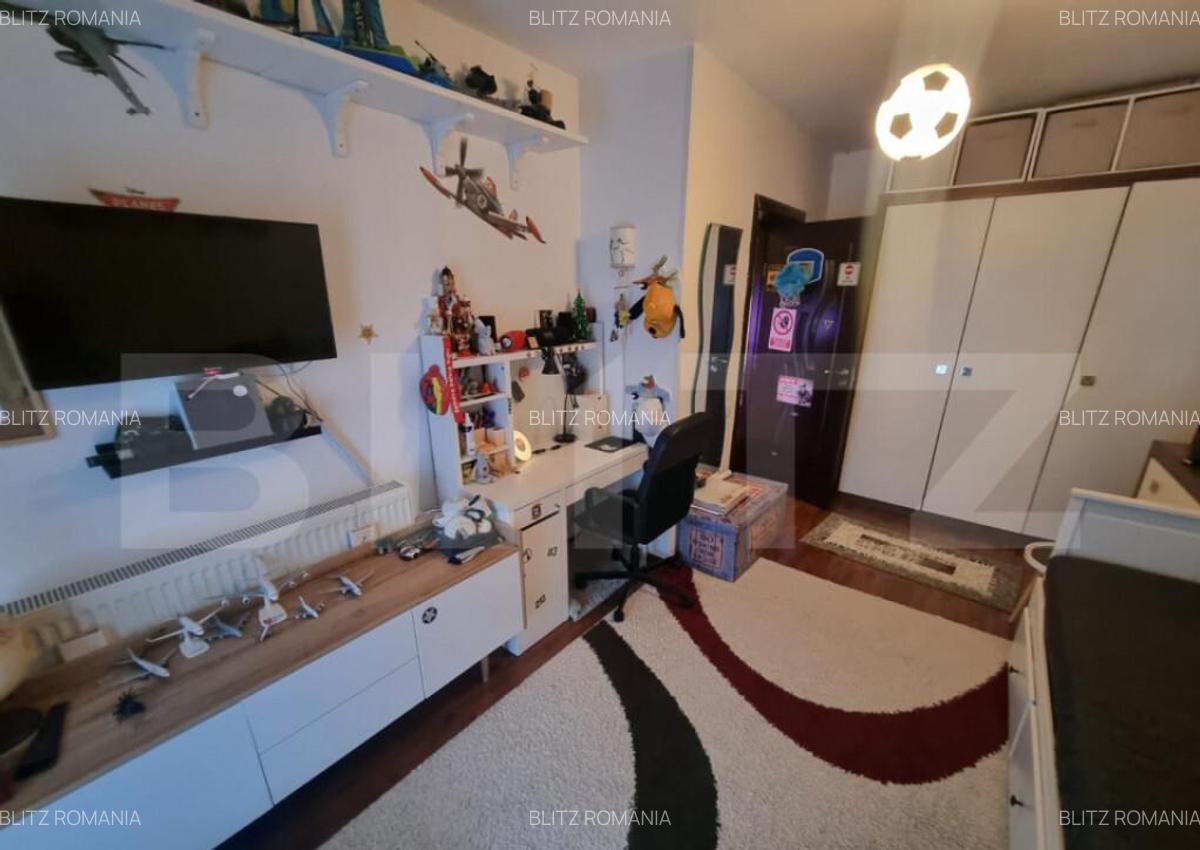 Apartament de vanzare, cu 2 camere, decomandat, 62 mp, zona - 7