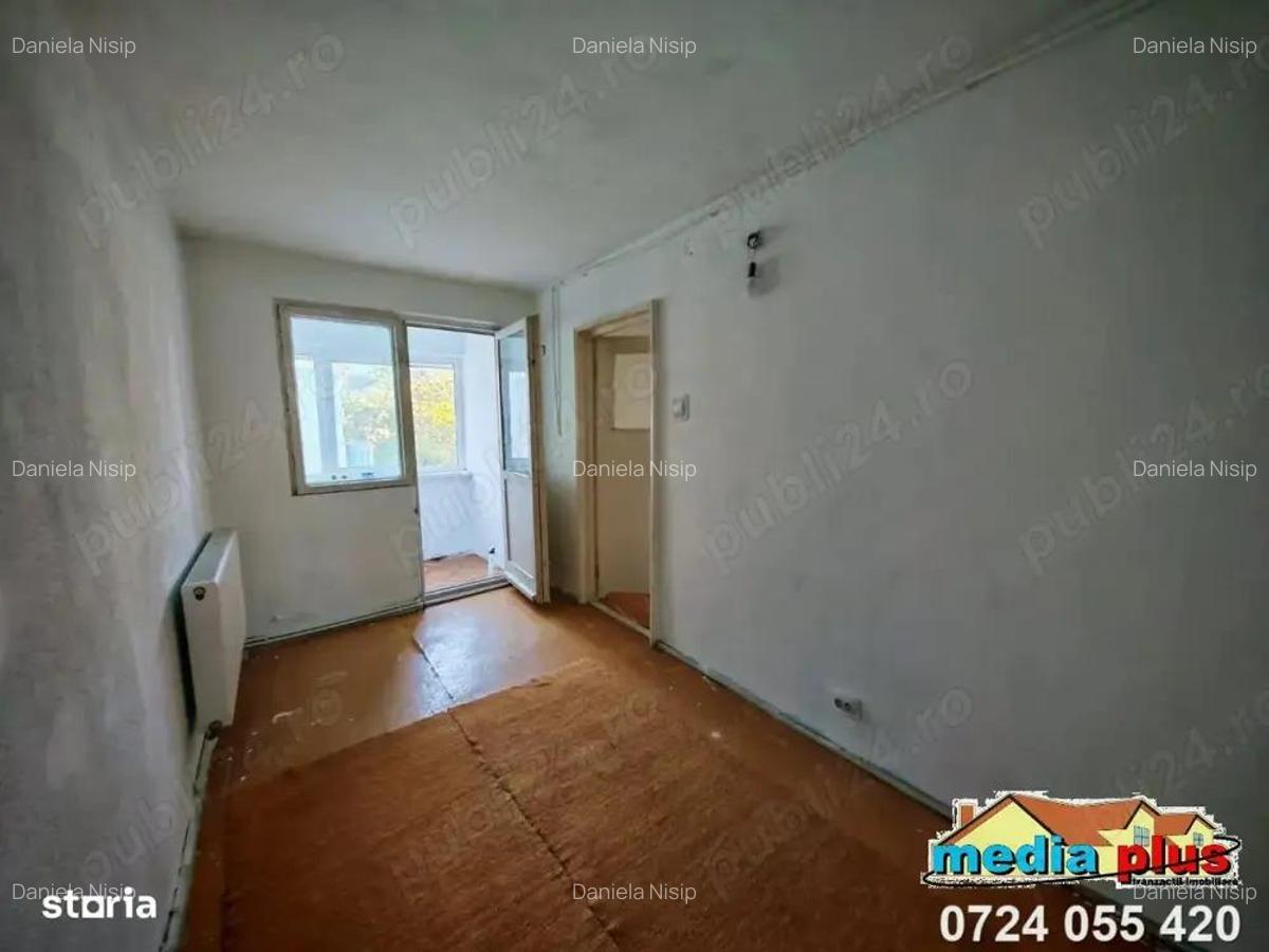 Vanzare apartament 4 camere, Micro 39 Centrala termica, hidroizola?ie, 55.000 Euro - 5