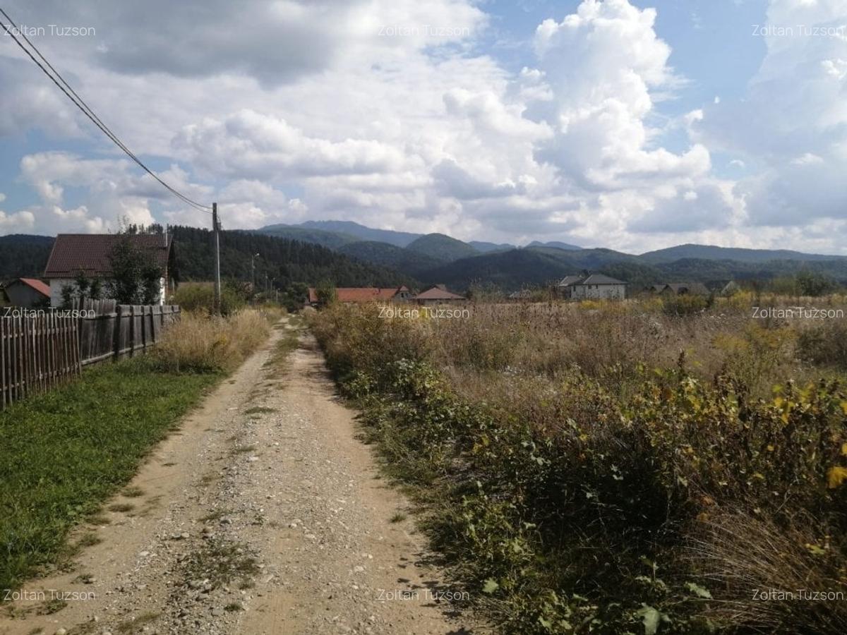 Teren Construcții intravilan de 1000 mp, în Cristian - 3
