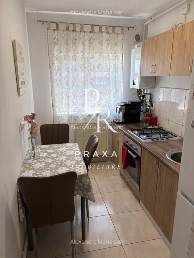 Apartament 2 camere decomandat, 44 mp utili, mobilat, zona Florilor - 2