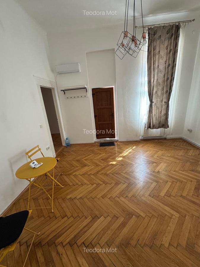 De vanzare apartament 2 camere Piata Unirii- 546 - 2