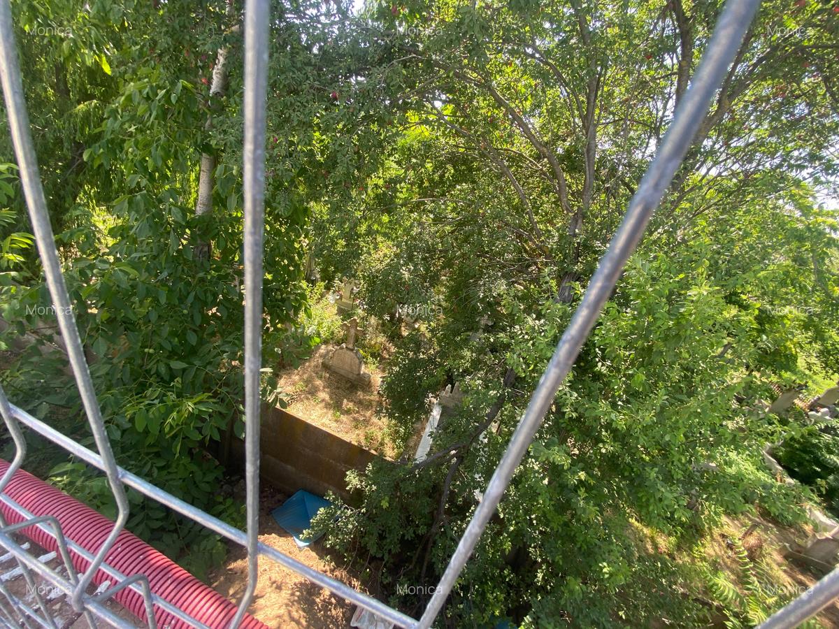 Apartament cu 2 camere decomandat în Aviației - 13