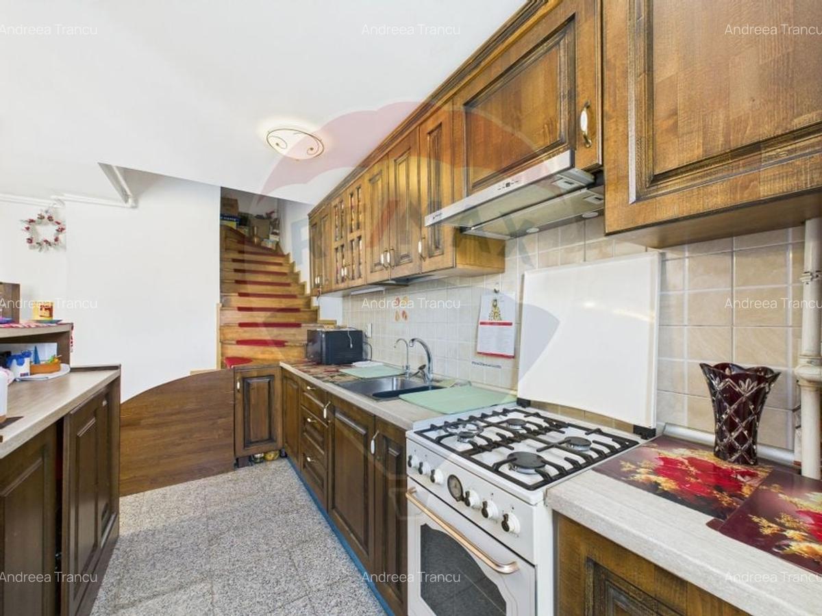 Apartament cu 3 camere decomandat, mobilat în Apărătorii Patriei - 8