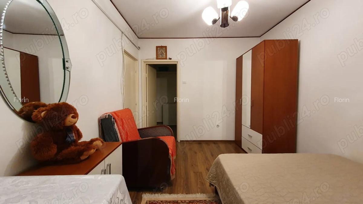 Inchiriez apartament renovat, zona centrala, 2 camere decomandate - 9