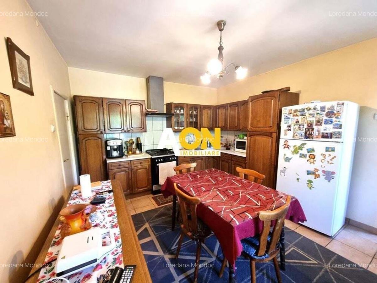 De vanzare casa 5 camere, 1200mp teren, zona ultracentrala - 3