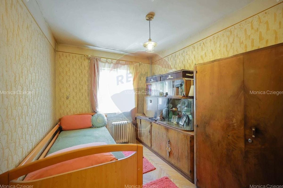 Apartament cu 3 camere semidecomandat, mobilat în Nufărul - 17