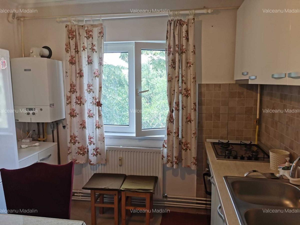 360 Grade Imobiliare oferă spre închiriere un apartament spațios cu 3 camere - 6