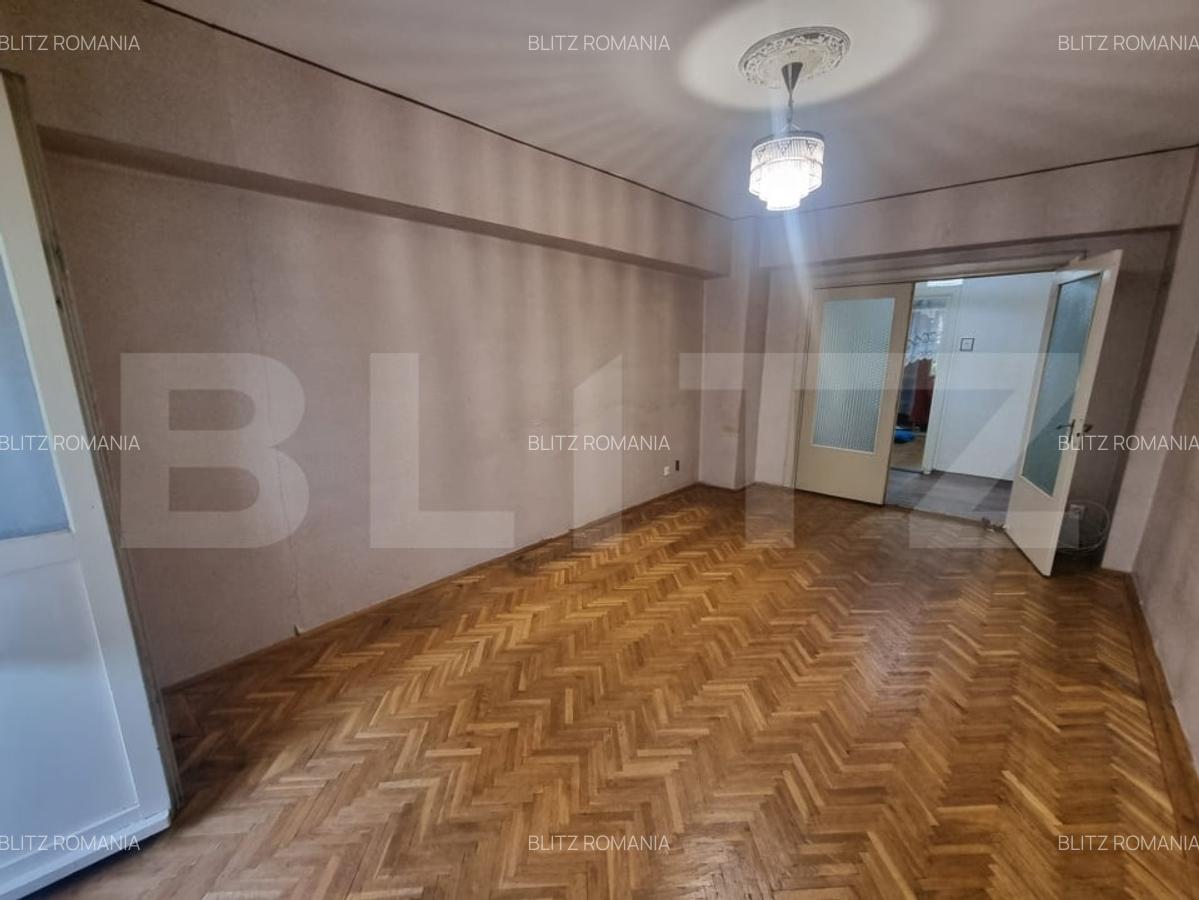 Apartament 4 camere decomandate, Rovine Zona Posta - 2