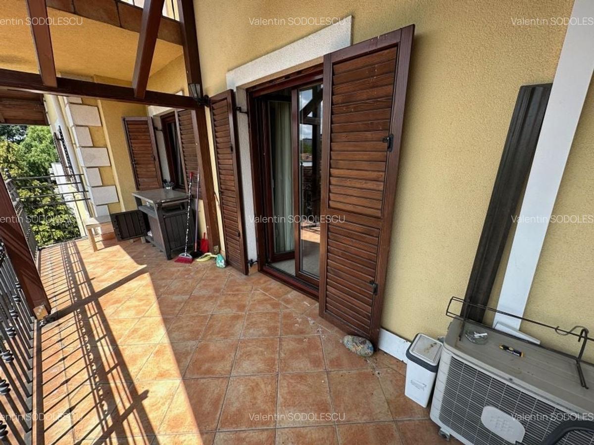 Apartament cu 3 camere decomandat în Lipovei - 4