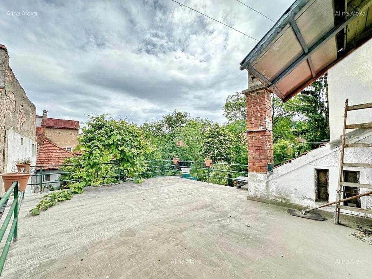 Apartament cu 4 camere circular în Centrul Istoric - 3