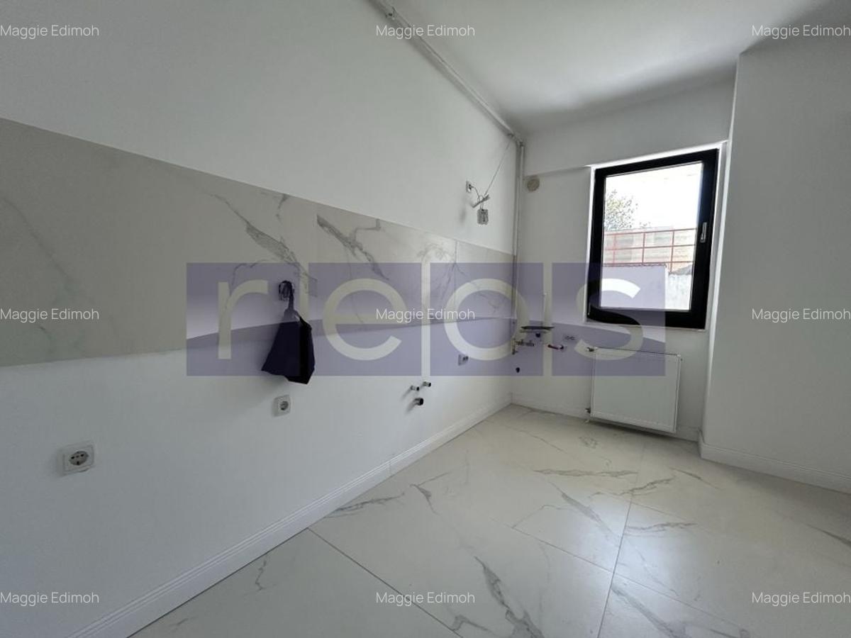 Apartament cu 3 camere decomandat în Andronache - 7