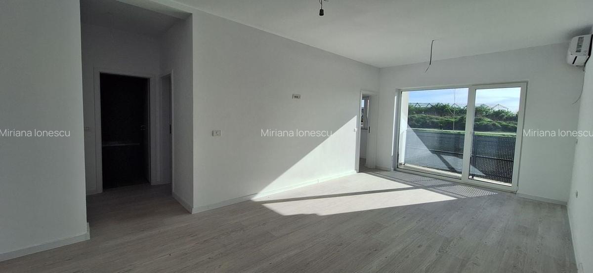 Apartament cu 3 camere decomandat în Torontalului - 6