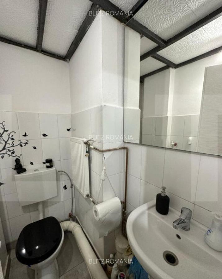 Spatiu comercial, 58 mp, 2 parcari, zona Piata Marasti - 12