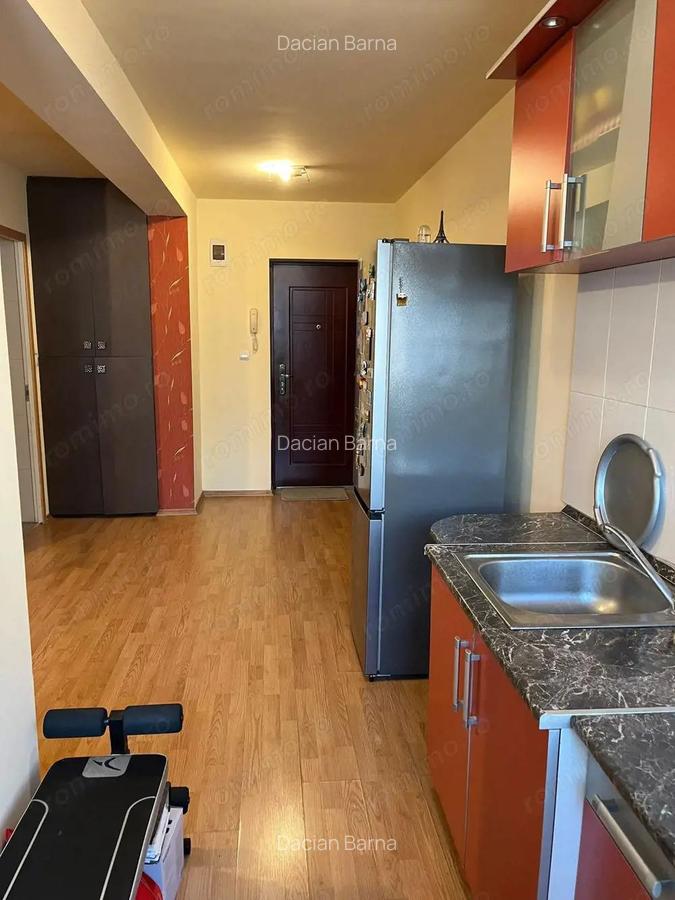 Apartament cu 2 camere etajul 4-5 vis-a-vs de Green Residence - 7