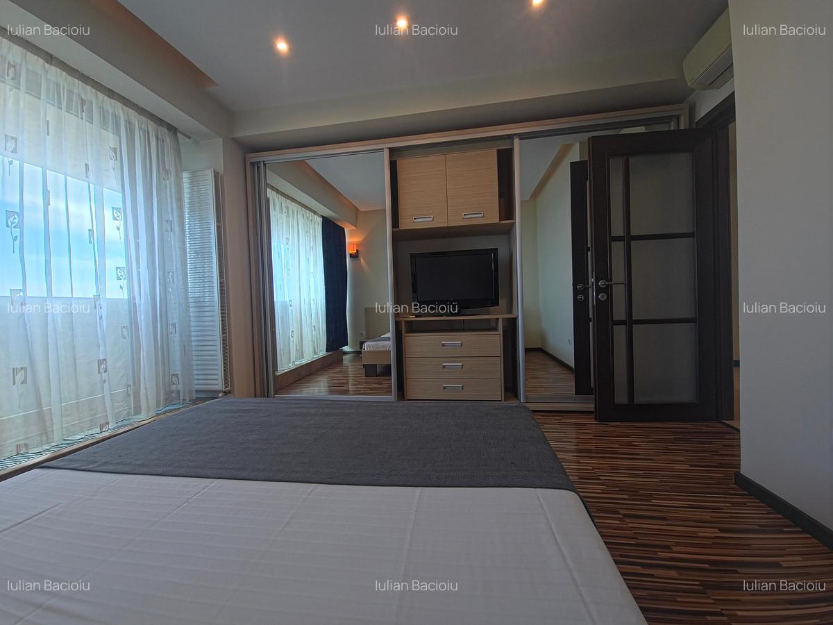 Apartament 3 camere 2 bai lux parcare subterana termen lung zona KM 5 - 20