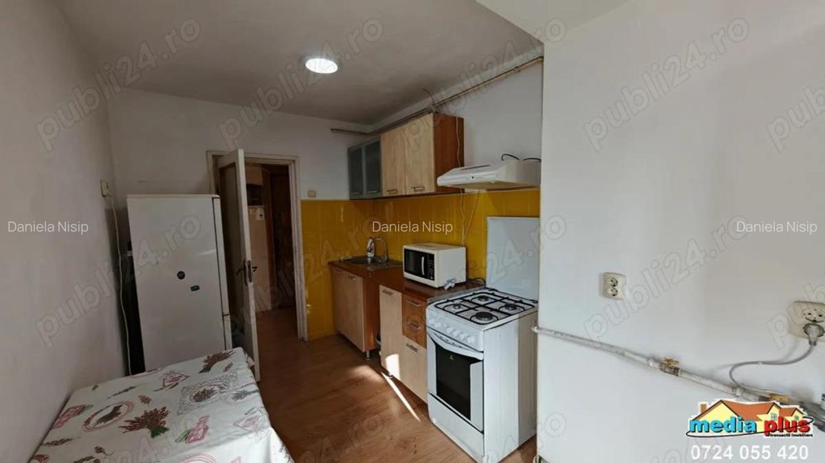 De inchiriat Apartament 3 camere, Tiglina II - 1