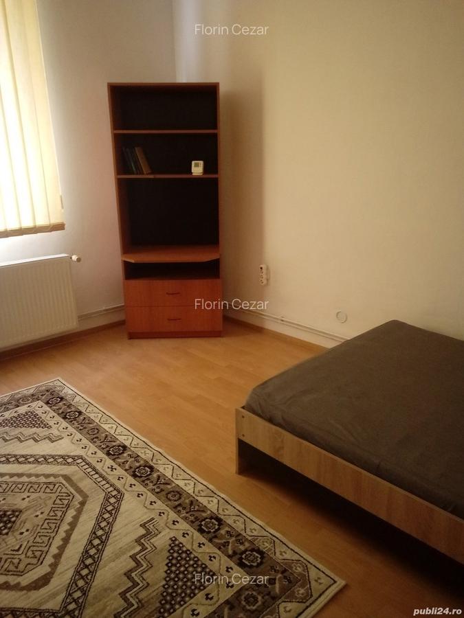 Proprietar inchiriez apartament 1 camera la curte - 2