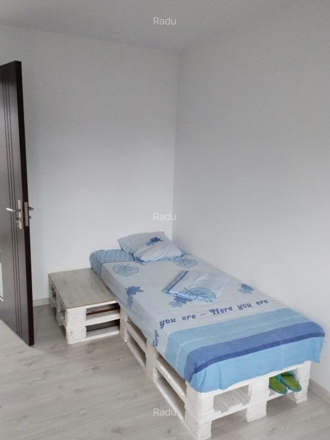 Casă cu 7 camere în Cerașu - 8