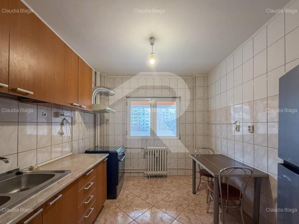 Apartament semidecomandat in Piata Obor - 5