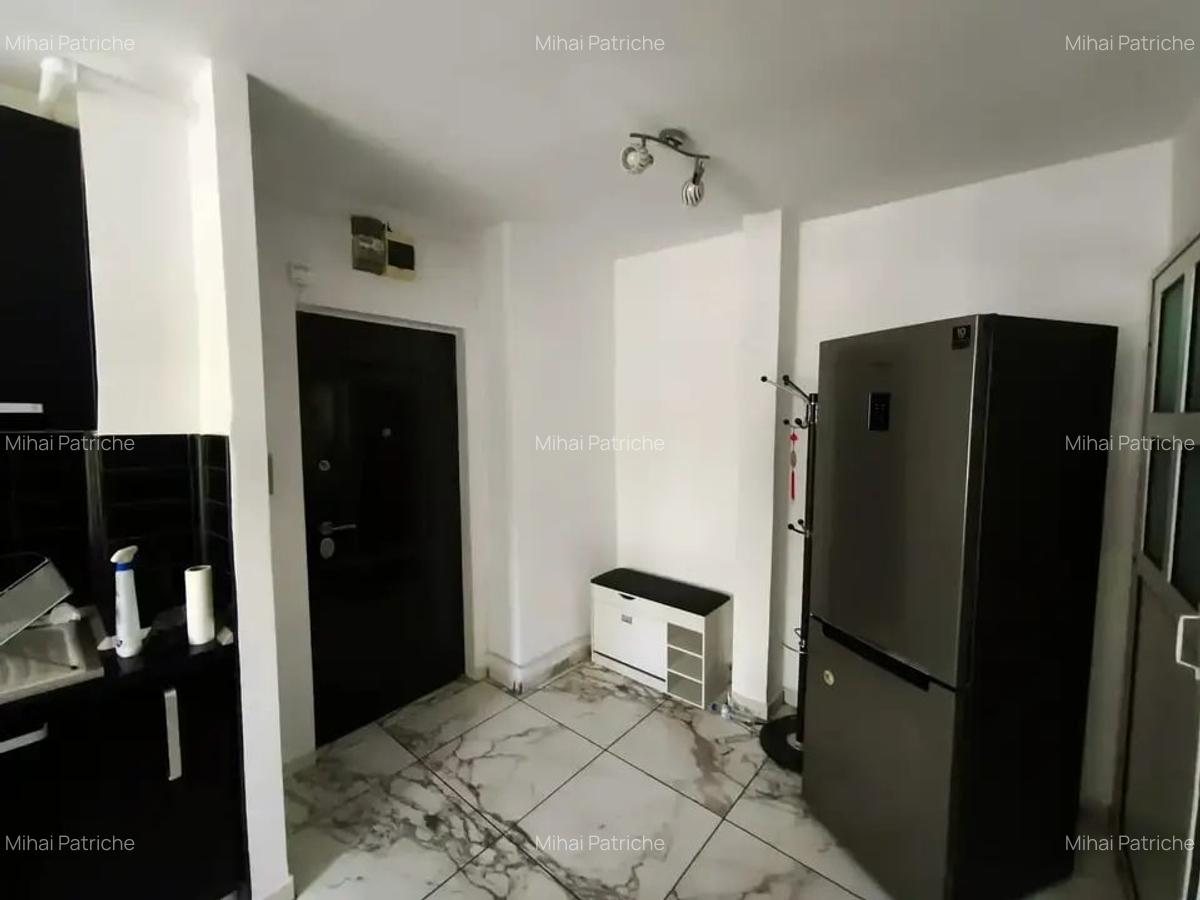 3 camere decomandat, disponibil imediat, 6 minute Metrou Grigorescu - 2