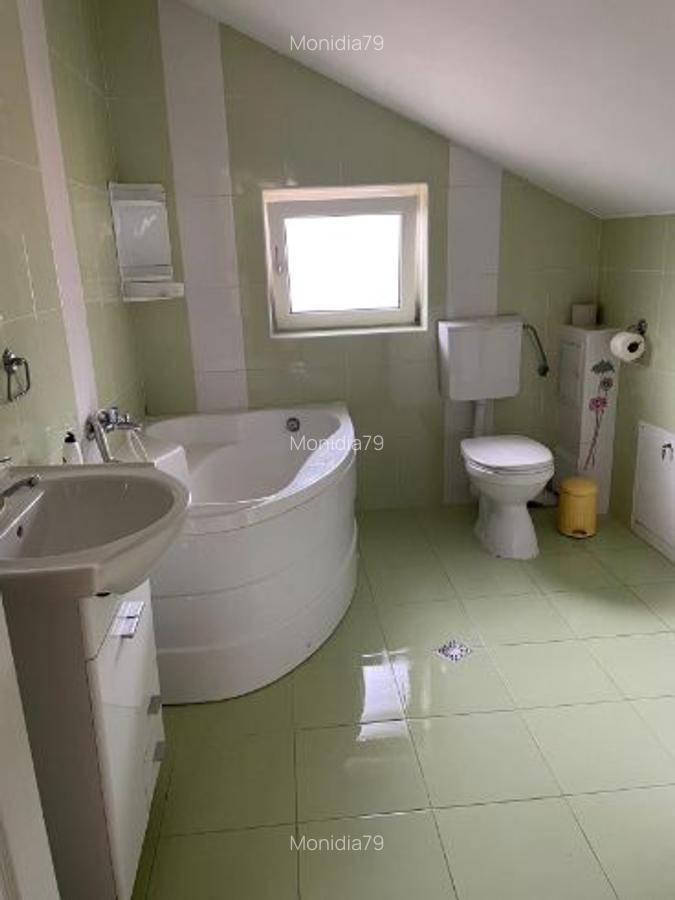 Închiriez apartament 3 camere în Florești - 4